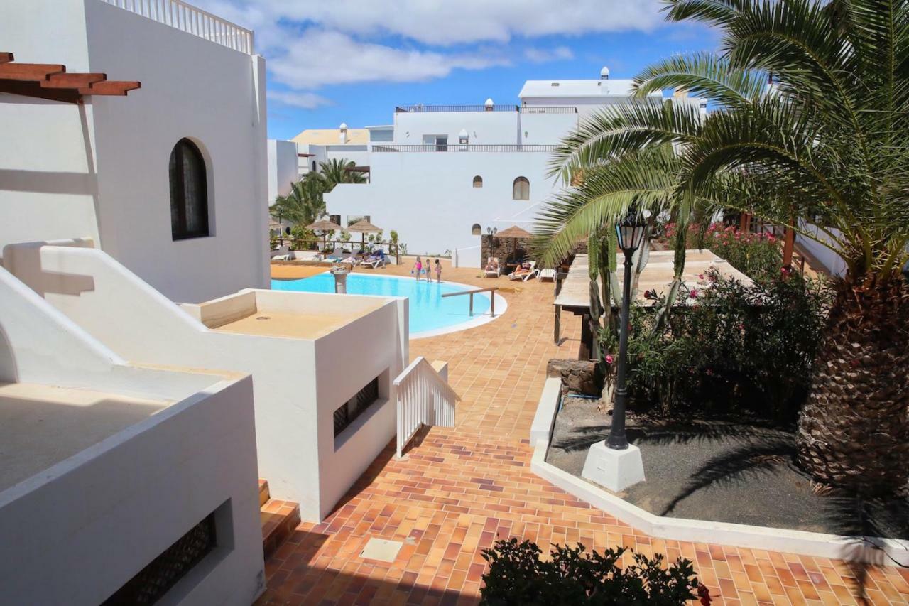 Pistachio Apartment 323 - Lanzarote Apartment Costa Teguise Exterior photo